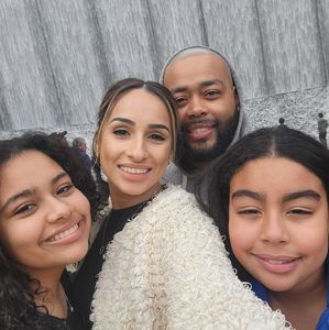 Meet your Posher, Elba